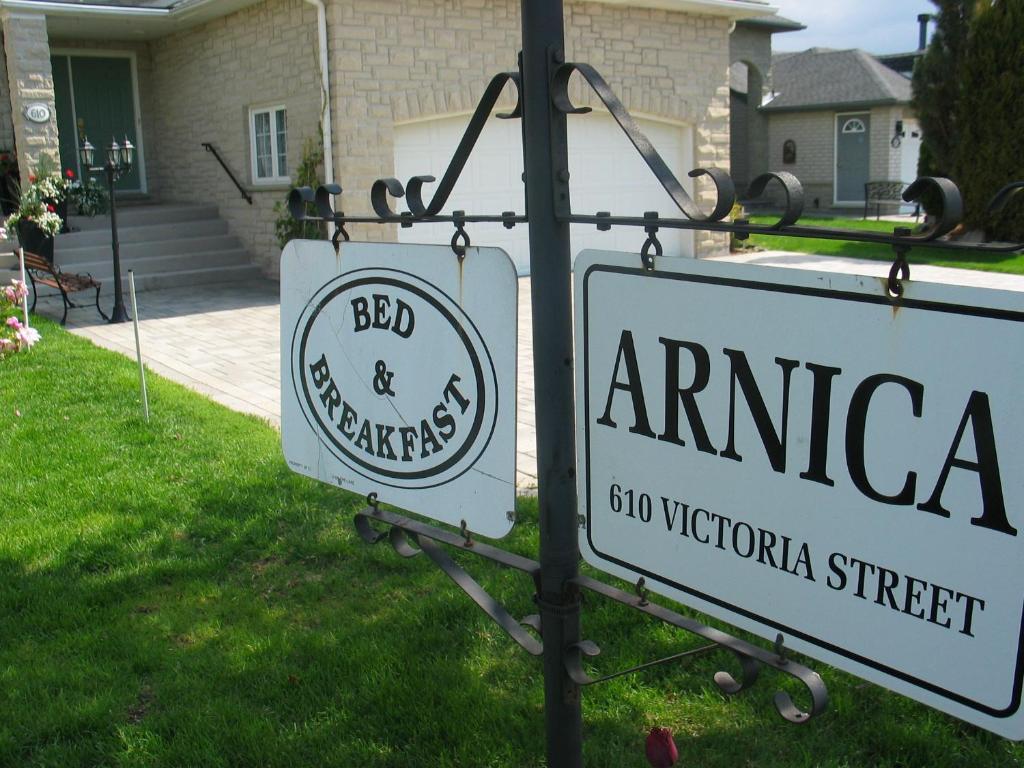 Arnica Bed & Breakfast Bed & Breakfast Niagara-on-the-Lake Eksteriør bilde
